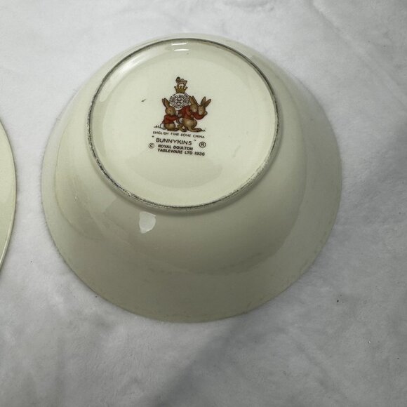 Royal Doulton Bunnykins Nursery Tableware 5 Piece Set Plate Bowl Mugs Coin Bank - Picture 12 of 16